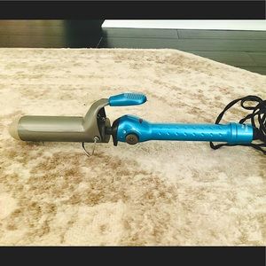 BaByliss Nano Titanium Curling Iron ~ 1 1/2” barrel ~USED TWICE!